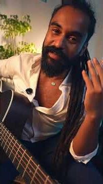 Can’t play Bar Chords? No Problem