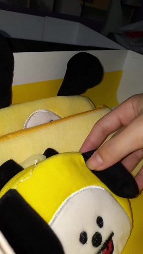 Yellow 💛 Chimchim 💛 Jimin 💛pls tiktok.. unshadow banned diz🥺 #shadowbanned #shadow #fyp #BTS_SHOP101 #jimin #chimmy #foryou #packingorders