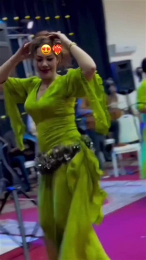 هاد الموسيقى عندها إحساس خاص من أول ثانية هادك لاش كيعجبني ندير عليها فديوهات🔥👀#رقص #ChaabiDance #MoroccanDance #DanceEnergy #fyp