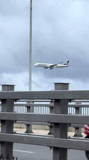 Singapore Airlines a359 Maldives Velana international airport landing 🛬🏝️😲