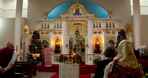 Ukrainians adjust to Christmas in America