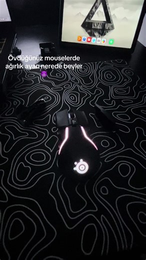 How to Adjust Weight Settings on Gaming Mice