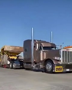 596K views · 40K reactions | #peterbilt #kenworth #truck #truckdriver | American Truck Enthusiasts | Facebook
