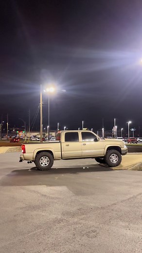 Anticipating the Flop of Super Swampers