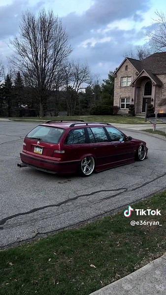 Restoring a BMW E36 Wagon for the Car Enthusiast