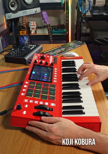 Akai MPC Key 37: Summer Lovin' House Music