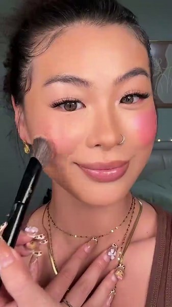 Mix shades to create your perfect flush 🌸 ID:57299144 #SHEGLAM #SHEGLAMBlush #blushtrend #SHEGLAMLiquidFam #newmakeup #liquidblush