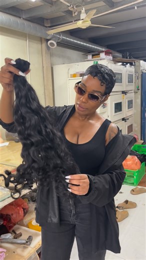 #1 Vendor Sourcing Platform for Entrepreneurs on Instagram: "Another day. Another factory. 🔌 Comment LIST right now if you want direct access to my ELITE, carefully sourced Hair Vendors List. I’m talking 200 premium vendors. Real wholesale pricing. No order minimums. I’ve been in the hair industry for over a decade sourcing quality vendors and this list gets updated twice a year. When you purchase, you get all future updates free. The list is clean, organized, and categorized by origin so you c