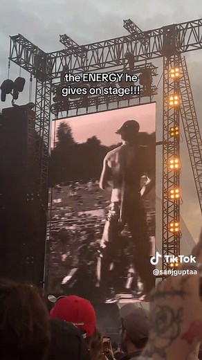 YUNGBLUD Bludfest 2025: Unmatched Live Energy