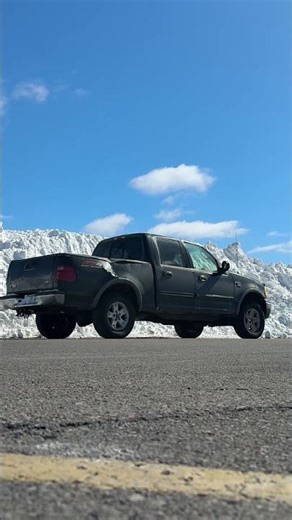 2002 Ford F150 5.4 Muffler Delete Revs