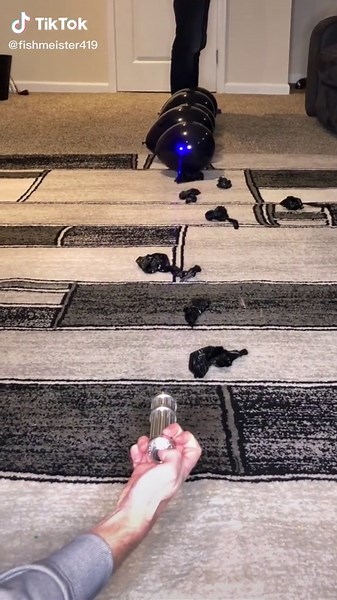 Laser vs Balloons #fyp #satisfying #pop