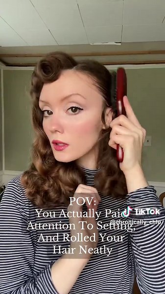 Vintage Hair Roller Brushout Tutorial