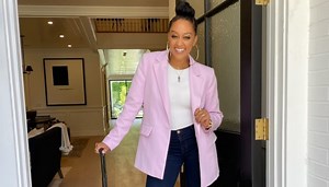 Tia Mowry Shows How She's Entering Her New Season