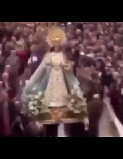 Nicki Minaj Running Meme Compilation