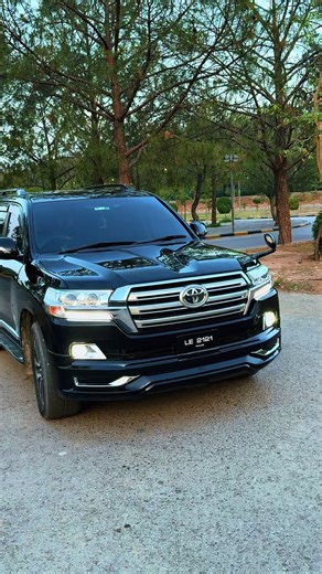 Exploring Faisal Mosque: A Stunning Architectural Marvel