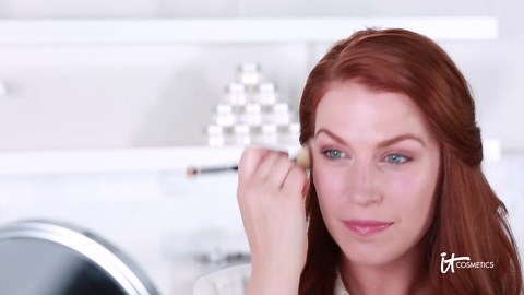 IT Cosmetics Bye Bye Redness Full Coverage Color Correcting Cream - Redness Neutralizing Tinted Face Moisturizer, 12HR Hydration, Hyaluronic Acid, Aloe, Colloidal Oatmeal, Rosacea Skin - 0.37 fl oz