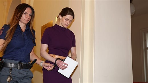 Zubařka o guru Richardovi: Byl posedlý krví. Vykloubil mi čelist a pak mě nutil k orálnímu sexu