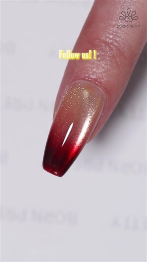 Stunning Gold and Red Nail Art for Winter