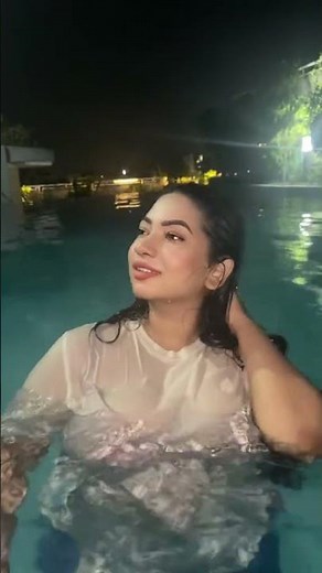 Bangladeshi Model Big Boobs