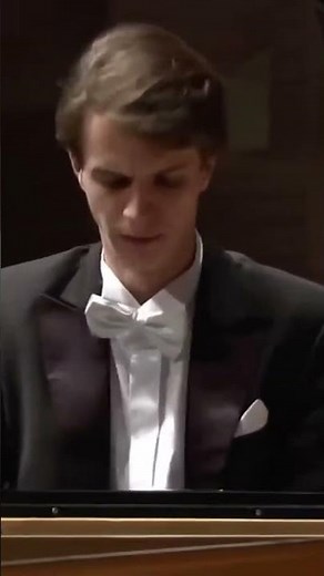 One of the most powerful climaxes from Rachmaninoff’s 3rd Piano concerto