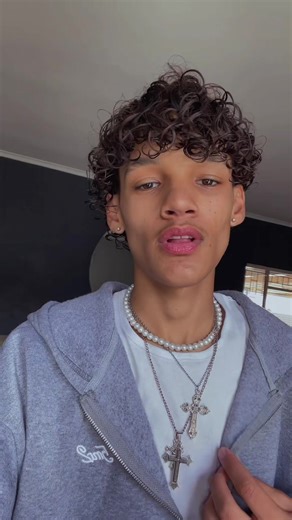 Understanding Performative Actions in Niche Communities