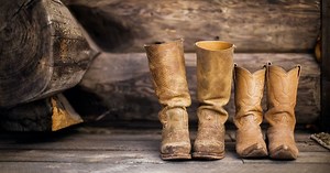 30 Best Country Songs About Family