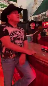 ¡Disfruta de esta versión de "Lo Que Nunca Fue Tuyo"! | Bronco