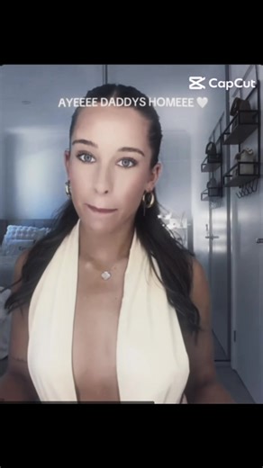 Stunning Icon: A Visual Journey