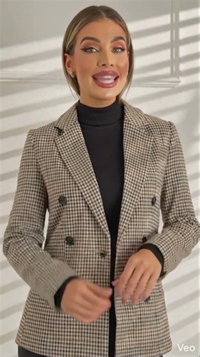 Esse blazer deixa qualquer look elegante sem esforço 😍✨