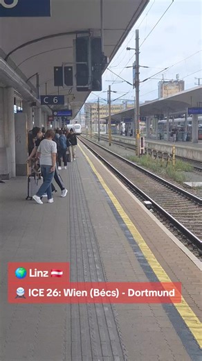 ICE 26 vonat érkezik Linz vasútállomásra Bécs felől, Dortmund felé. A felvétel nyáron készült. #ice #linz #ptf #utazás #travel #db #öbb #vonat #train | PTF - Public Transport Fan