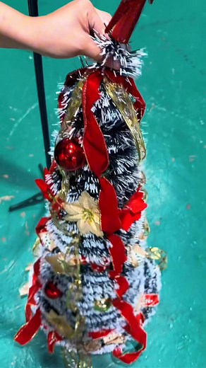 9K views · 36 reactions | Me Home Christmas Tree Makes Life Easy | Me Home Products | Facebook