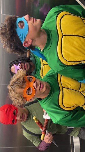 TMNT MC Mikey Elevator Scene