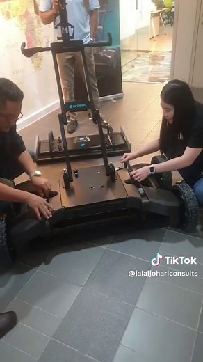 Subsurface Mapping Multichannel GPR GS9000 - Modular sensors. Highest data quality. - Powerful 3D software. 100% real time. #unboxingGS9000 #screeningeagle #surveyequipment