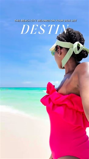 This is DESTIN, FLORIDA 🌊 [ Save this for your 2026 trips] I only spent one day in Destin…and somehow it became the place I keep replaying in my mind. Well, maman aussi. Between the unreal water, the slower pace, and flying direct from DC into Fort Walton Beach Airport (VPS) with @allegiant , the entire experience felt surreal from start to finish. Watching my mother enjoy the ocean so freely — so fully — reminded me how travel has completely changed our lives. Some destinations impress you. Ot