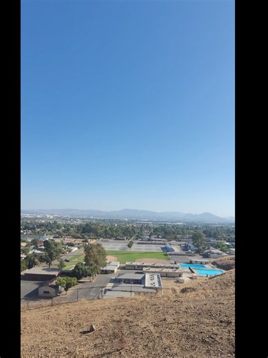 View of eastern San Bernardino from Perris Hill Park #ilovesanbernardino #sanbernardinocity #perrishillpark #SanBernardinoCa