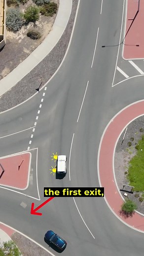 Proper Signaling on Roundabouts: Expert Tips for Safe Driving