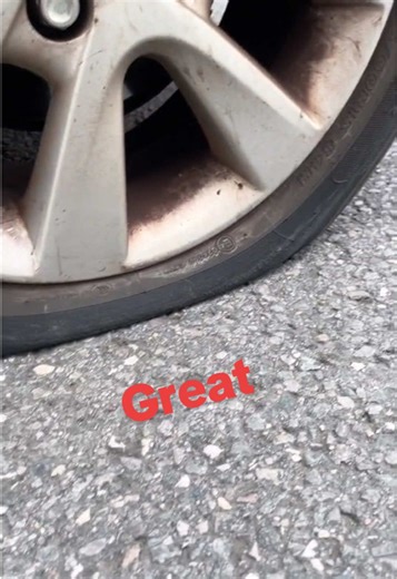 Arriving at the vets with a flat tyre, some good soul was pipping at me to let me know ; I thought my car was driving different. Ffs #flattyre #fyp #foryourpage #carmaintenance #car