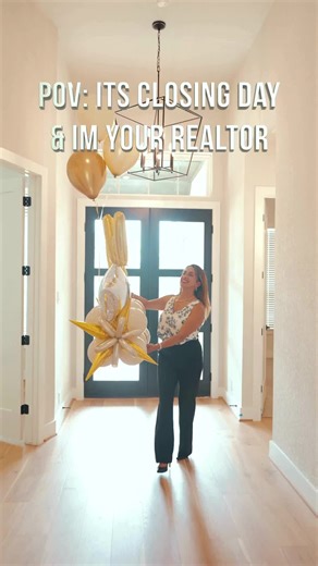🎈POV: It’s Closing Day and I’m Your Realtor 🏡💛 It’s not just about handing over the keys, it’s about honoring your journey. I show up with balloons, thoughtful details, and a whole lot of heart because I know how hard you’ve worked to get here. ✨ If you're dreaming of a new home in 2026, let me help make that dream a reality. With 19 years of experience, I’ve guided hundreds of families just like yours through the ups, the what-ifs, and the “we did it!” moments. As a San Antonio native and fl