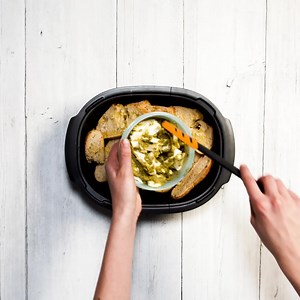 Microwave, Refrigerate, Freeze, Bake and pop in the dishwasher. That's the Ultra Pro for you! Enjoy the versatility and time-saving benefits of the Ultra Pro 2L. You could even create these simple and delicious Bruschetta Bites! Save 40% on the 2L Oval Ultra Pro. One week only! Now $89AU https://www.tupperware.com.au/products/ultra-pro-2l | Tupperware Australia