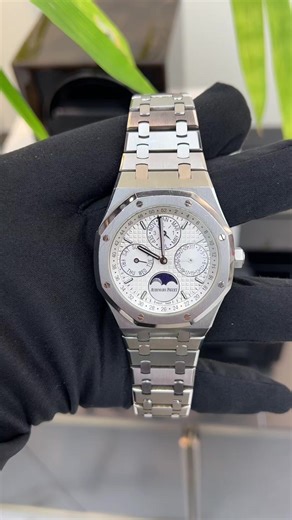 Explore the Best Smartwatches Available for Global Delivery