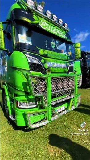 ​¡LOS CAMIONES MÁS INCREÍBLES DEL MUNDO! 🚛✨ Tuning Extremo y Luces LED 2024