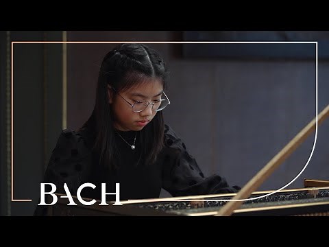 Bach - Minuet in G major and in G minor BWV 841-842 - Hanna Zhang | Netherlands Bach Society