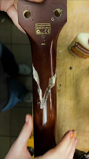 🙃 #guitar #гітара #guitarrepair #asmr #satisfying #luthier #ремонтгітар