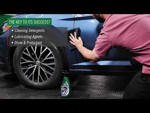 How Does a Waterless Wash and Wax Work?