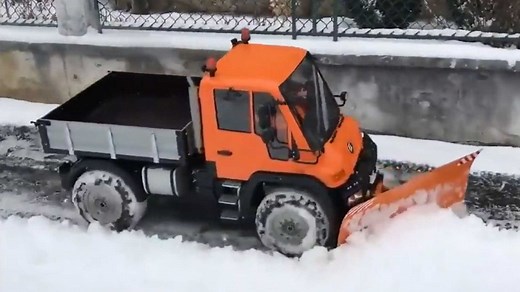 Epic RC Unimog Snow Plow Is The Best Way To Survive The Snowpocalypse