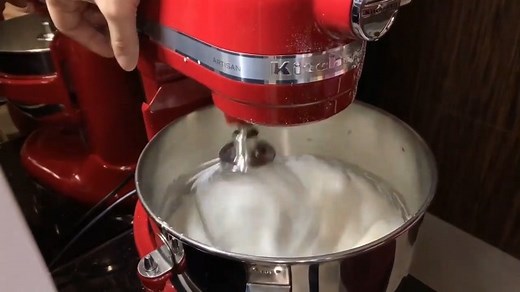 Watch 11-Wire Whip attachment for KitchenAid Stand Mixer on Amazon Live