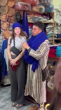 Berber Scarf Wrapping Tutorial in the Moroccan Desert