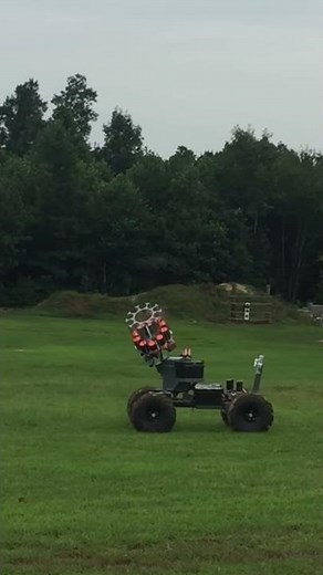 The Future of Shooting Sports: 4wd Robot + Clay Target Machine from HowellTraps.com