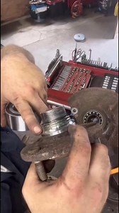 77K views · 1K reactions | My mobile mechanic offers you a couple of different methods when removing a race off of your wheel hub. On this 2014 Jeep patriot #sparkplug #cartools #BrakeMaintenance #tuneup #sparkpluggap #Mechani | Antonio Jensen | Facebook