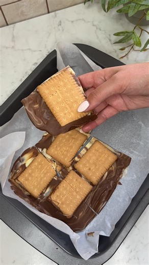 Delicious biscuit cake recipe | Genius Club - Asia